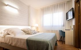 Hotel Rivera Del Duero  3*